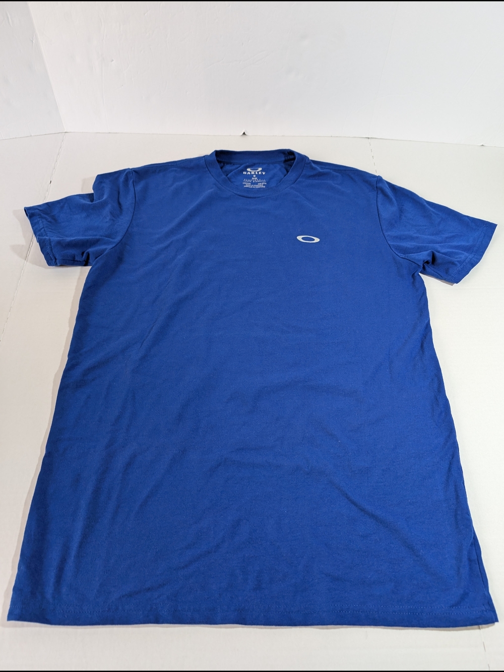 Oakley Men’s Blue Short Sleeve Crew Tee Medium